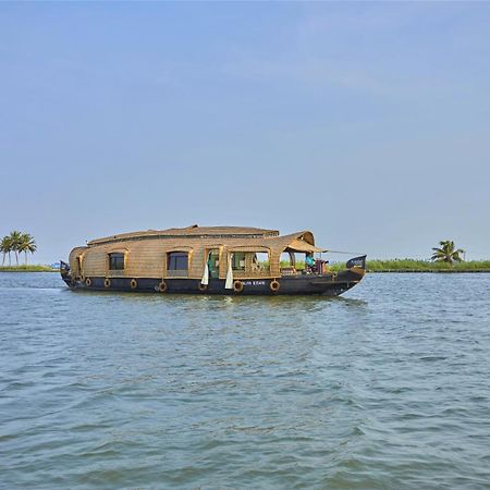 Xandari Riverscapes Alappuzha Bagian luar foto